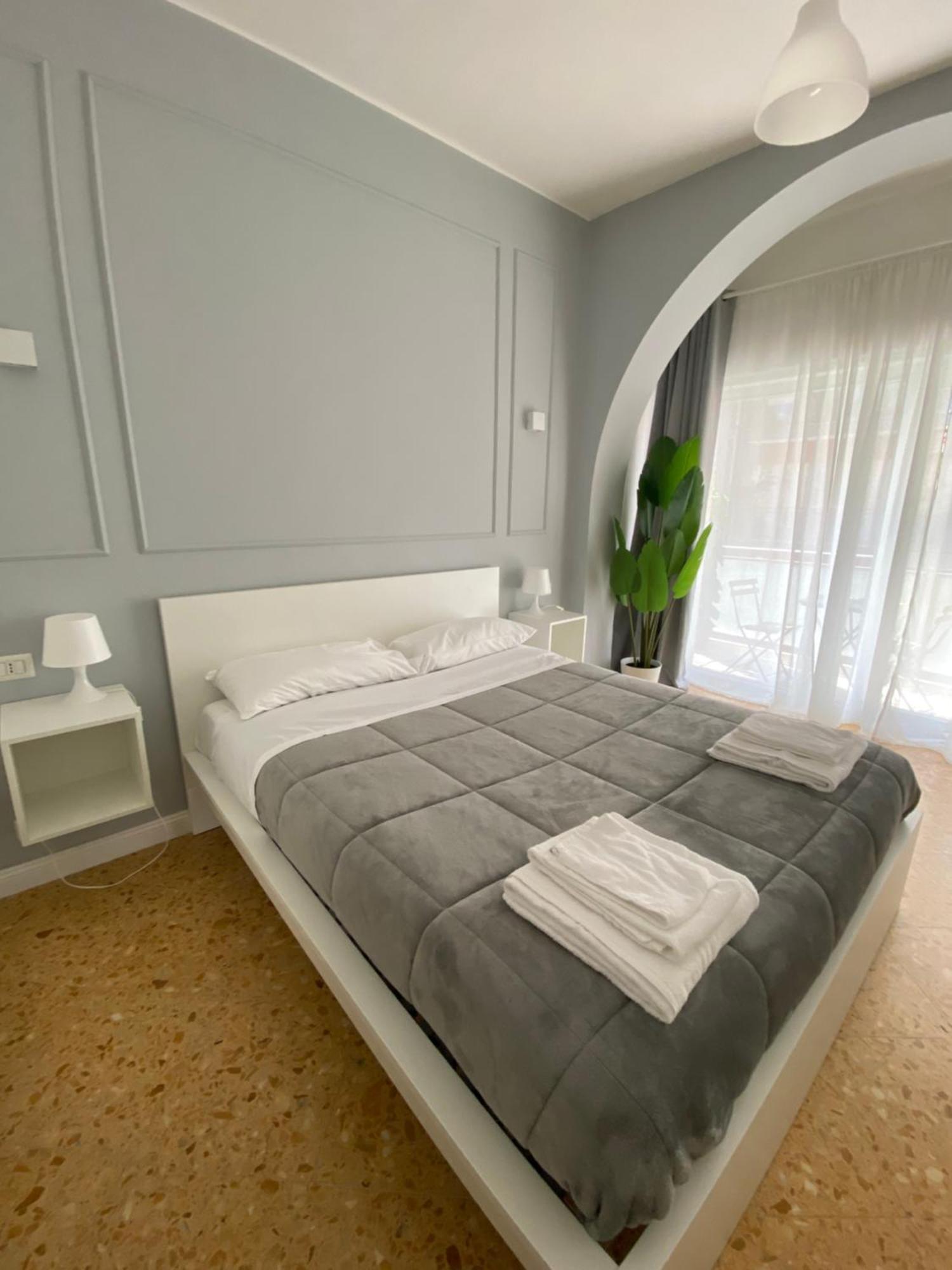 Quintino Sella Rooms Bari Exterior photo